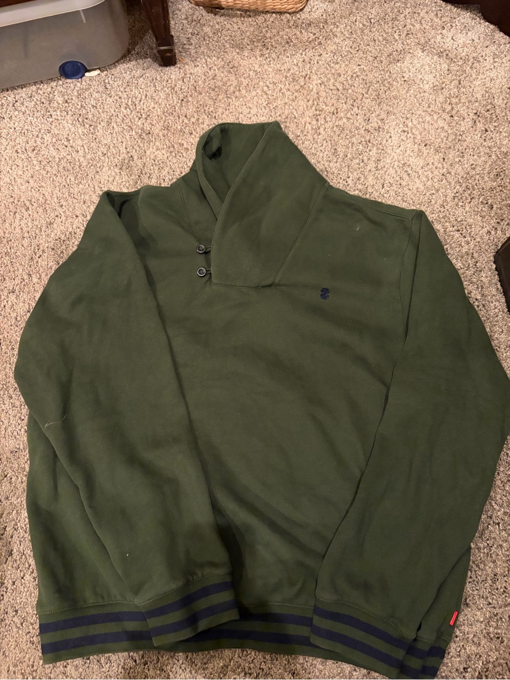 Izod Olive Green Pullover with Navy Trim